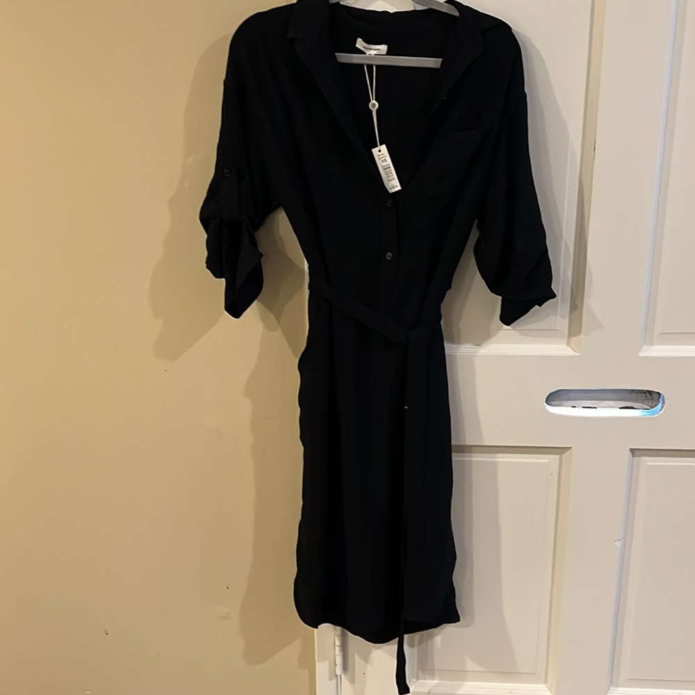 Black light weight mid dress